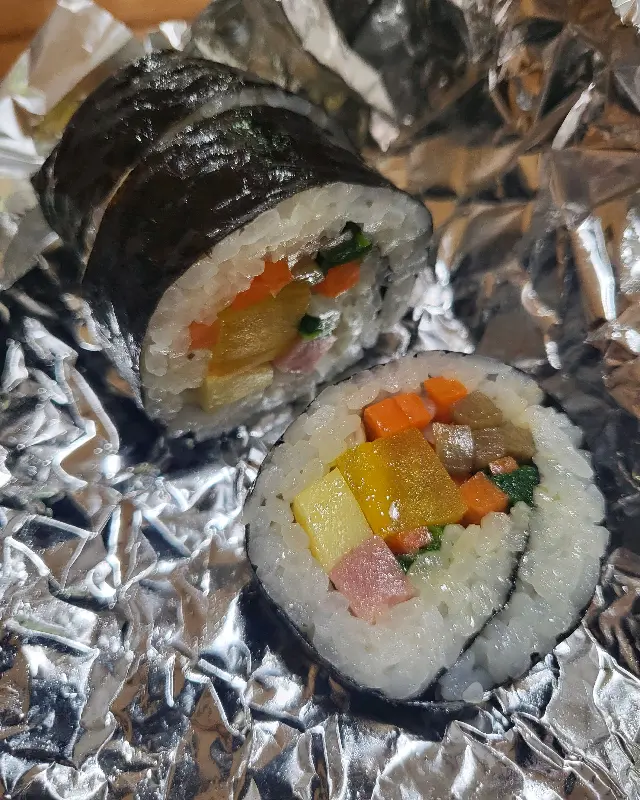 포장된 김밥
