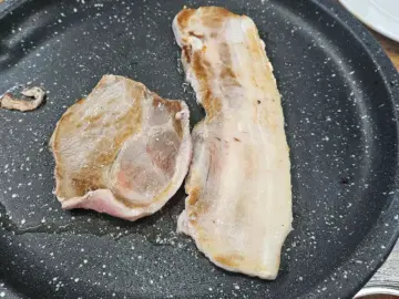 “플러스고기”, 종로에서 발견한 무한리필 고기 맛집의 행복!