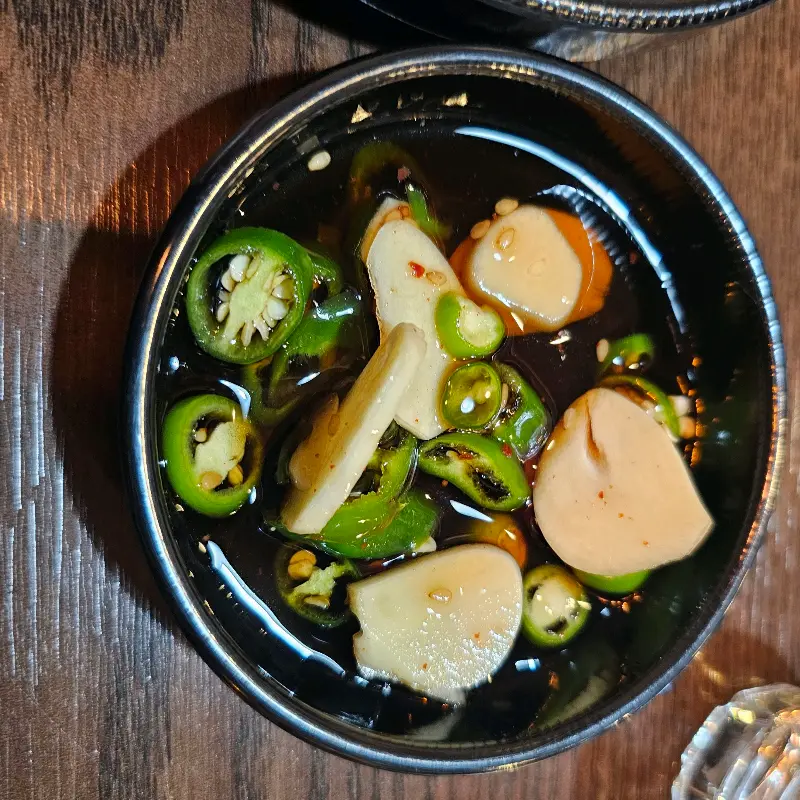 수육을 찍어먹는 특제 간장 소스