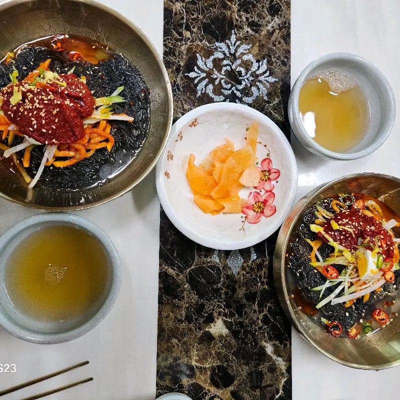 회냉면, 비빔냉면, 물냉면