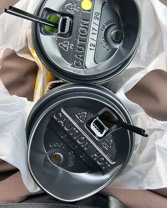 테이크 아웃 음료