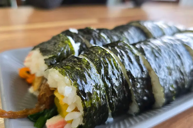 김밥 단면