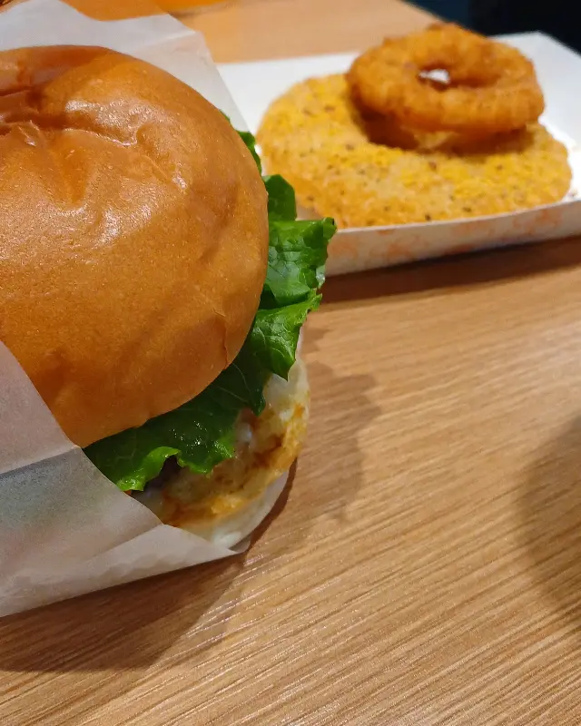 프랭크버거와 오징어링