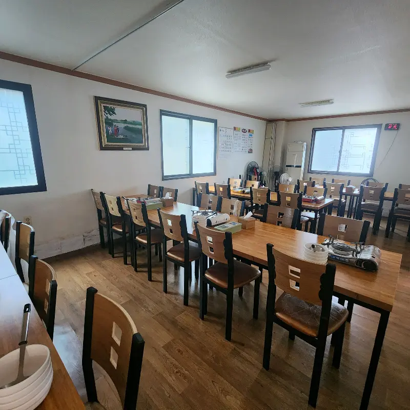 우포늪식당 내부