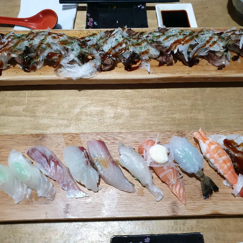 소고기 초밥 비주얼