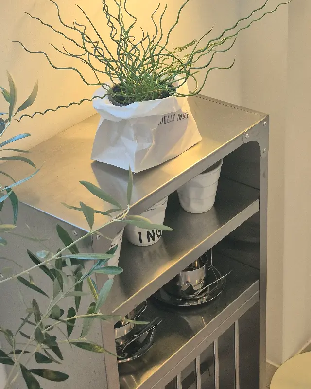 카페 내부 인테리어 소품