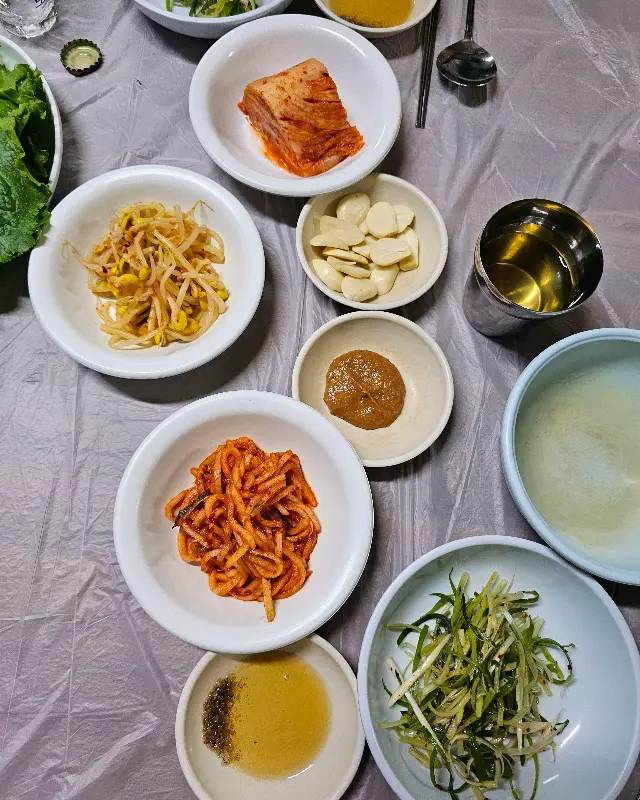 호수식당 밑반찬