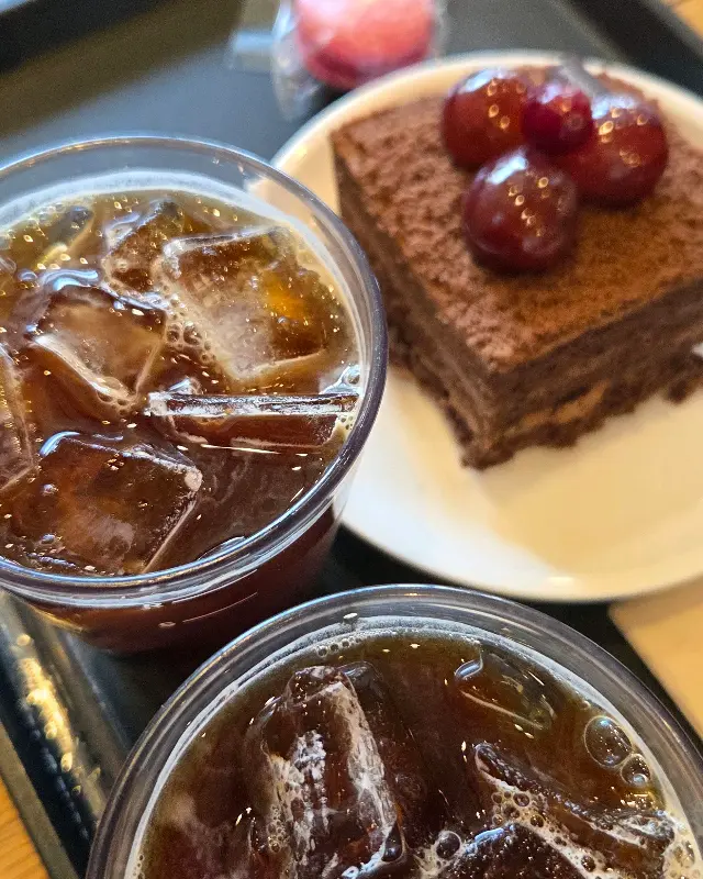 투썸플레이스 매장