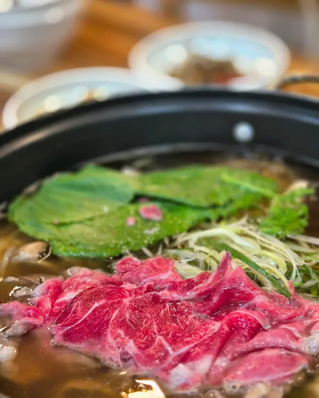 푸짐한 만두전골