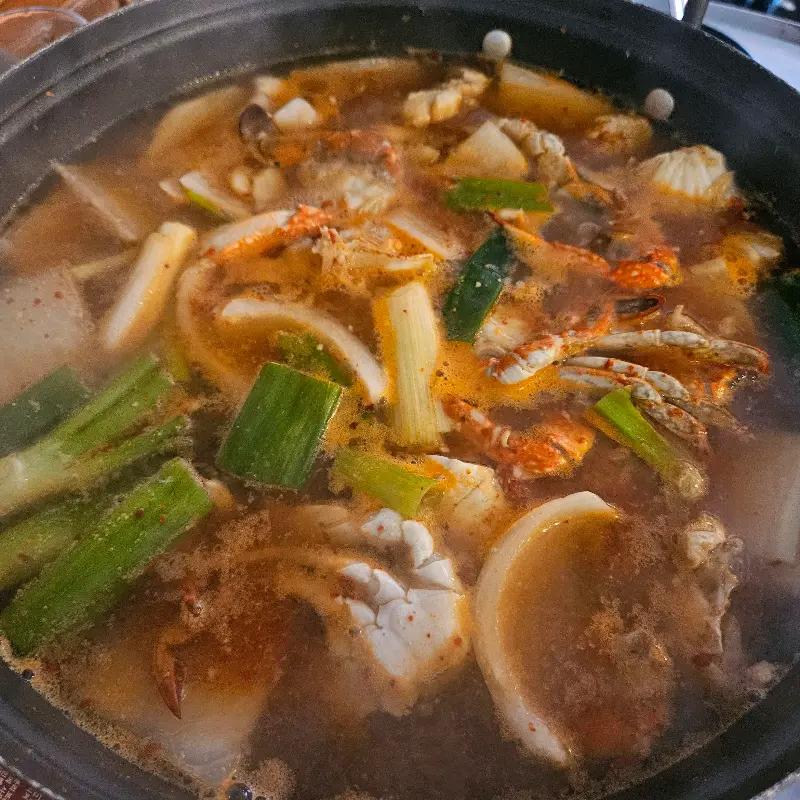 꽃게탕 전체샷