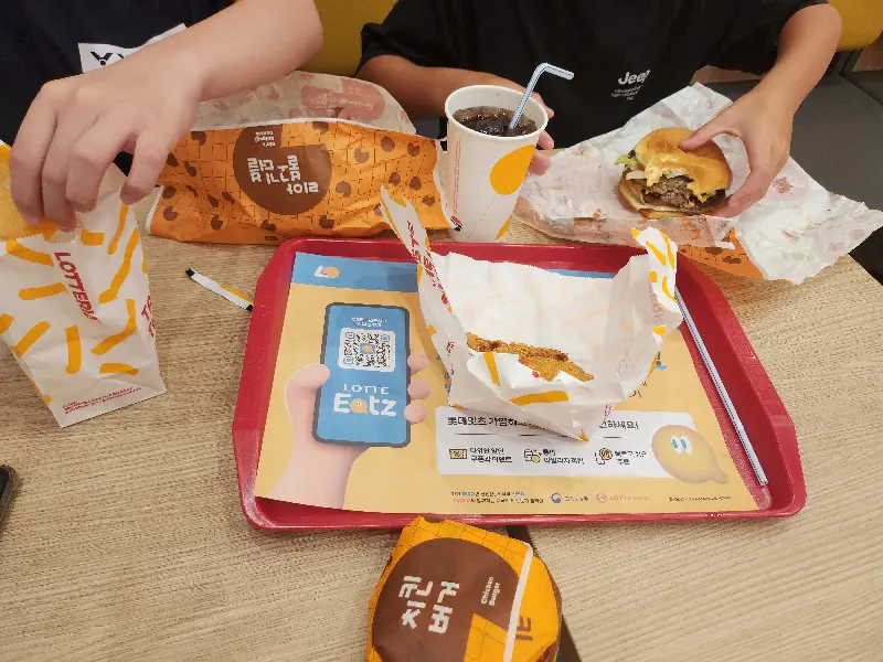 롯데리아 데리버거 세트