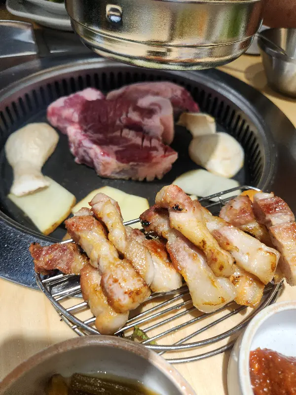 잘 구워진 껍데기