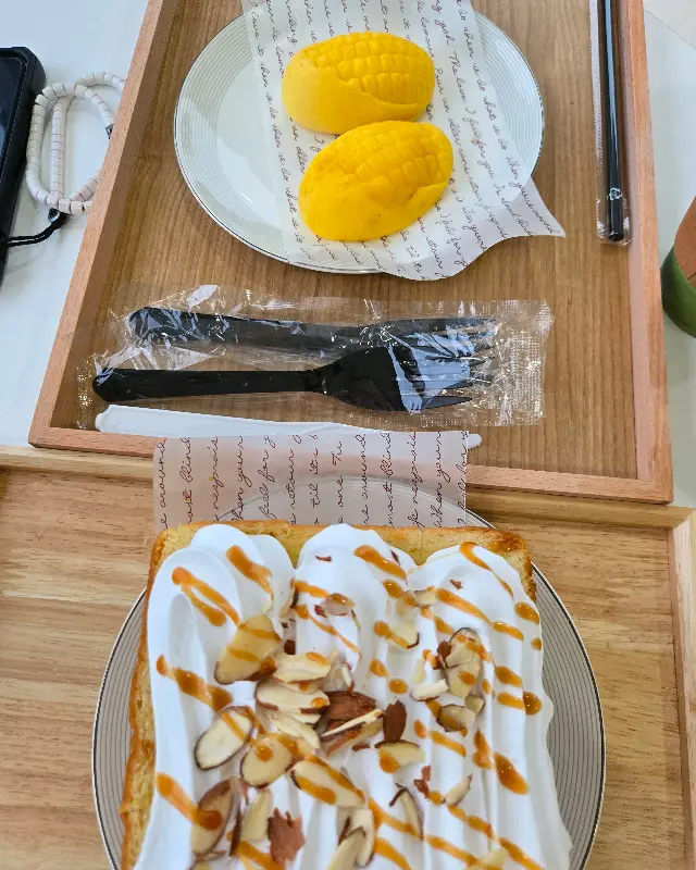 옥수수빵 디저트