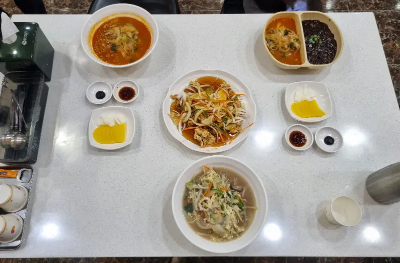 푸짐한 한상차림