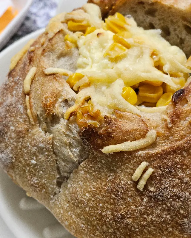 콘치즈 치아바타