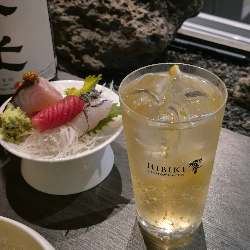 하이볼과 사시미