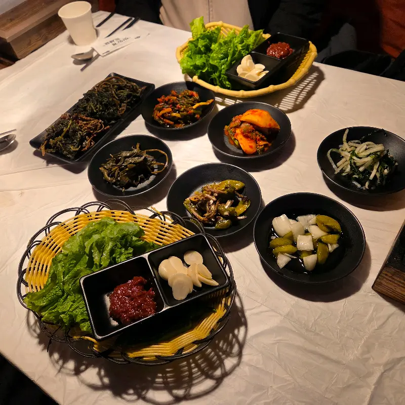 푸짐한 밑반찬