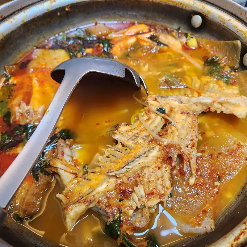 보기만 해도 군침이 도는 매운탕