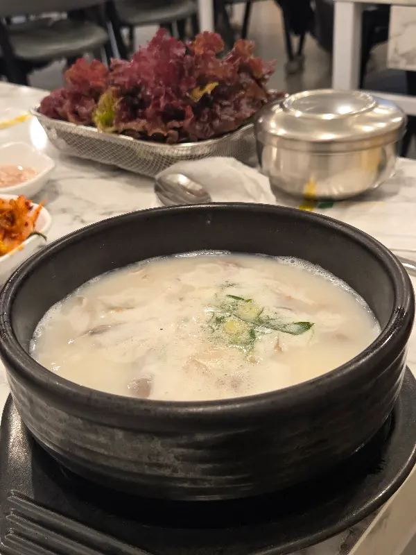 깔끔한 테이블 세팅