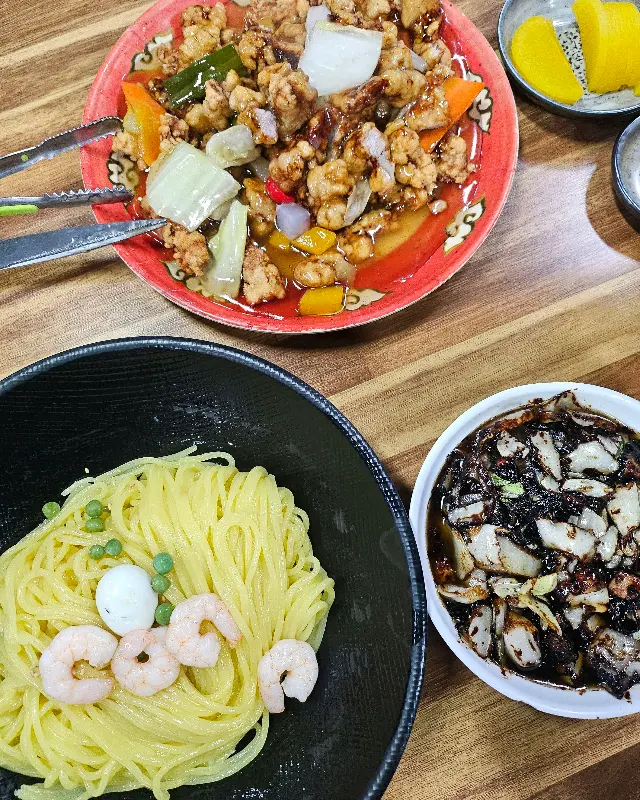 윤기 자르르 흐르는 간짜장