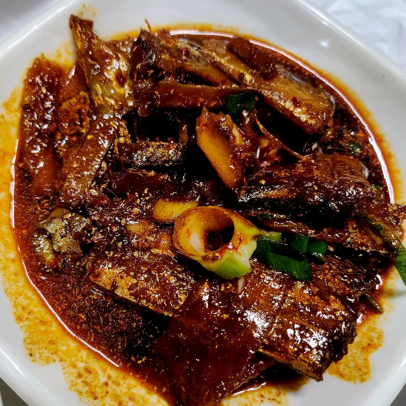 매콤한 생선 조림