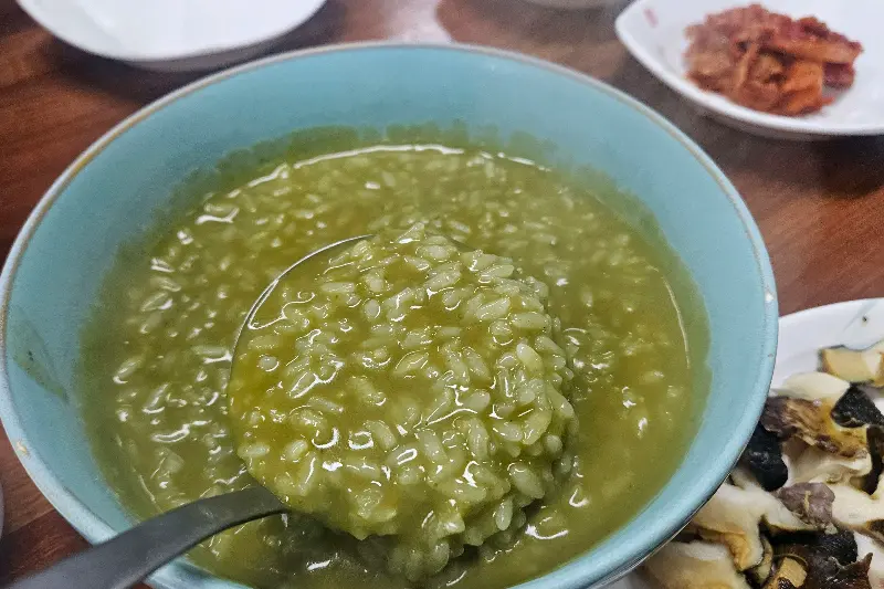 전복죽 한 스푼