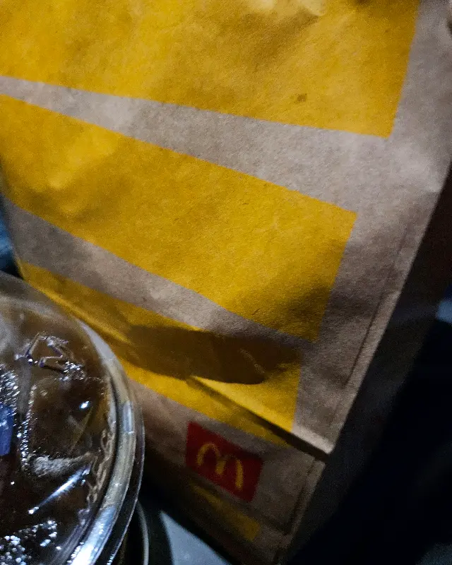 맥도날드 포장 봉투