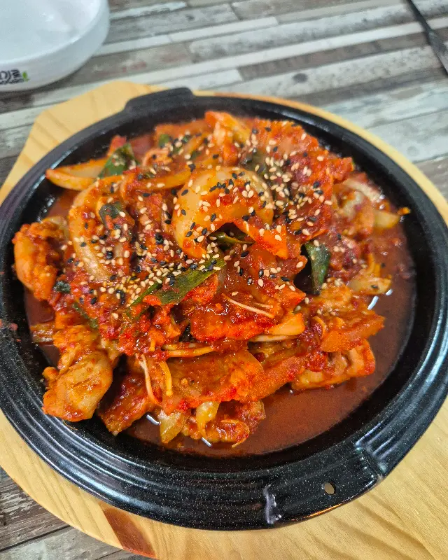 매콤달콤한 볶음 짜글이