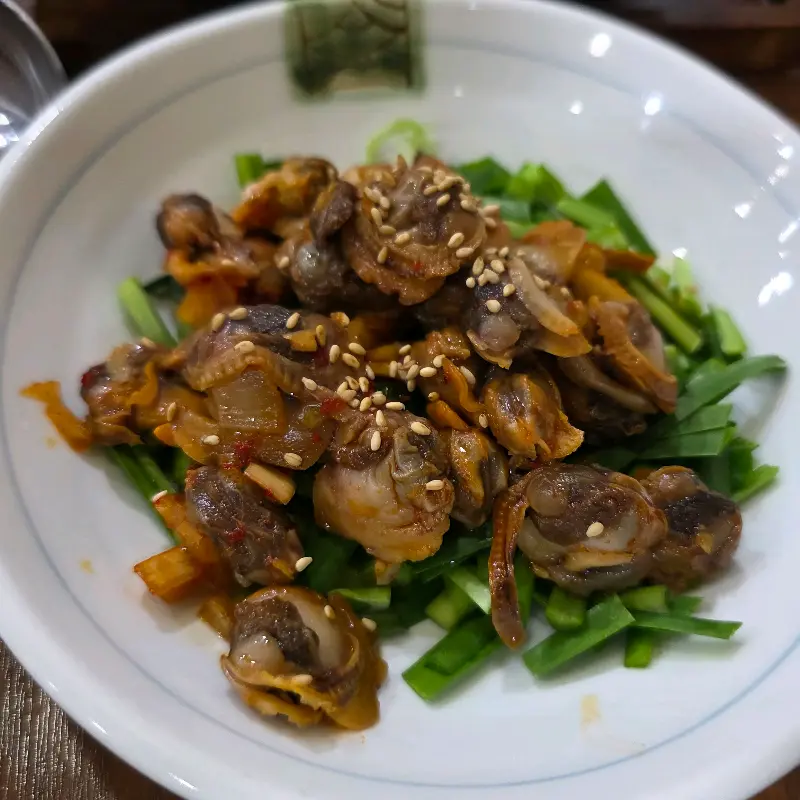 푸짐한 꼬막 비빔밥