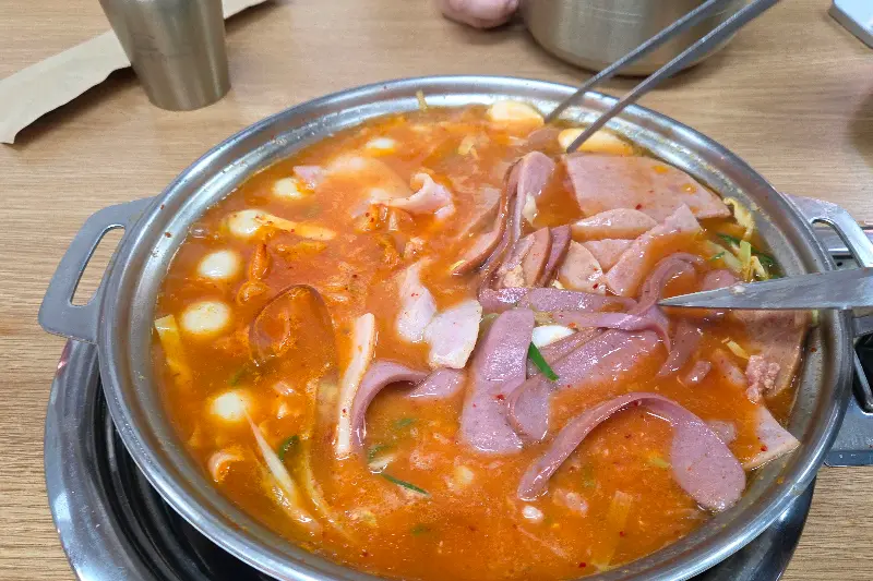 맛있는 부대찌개