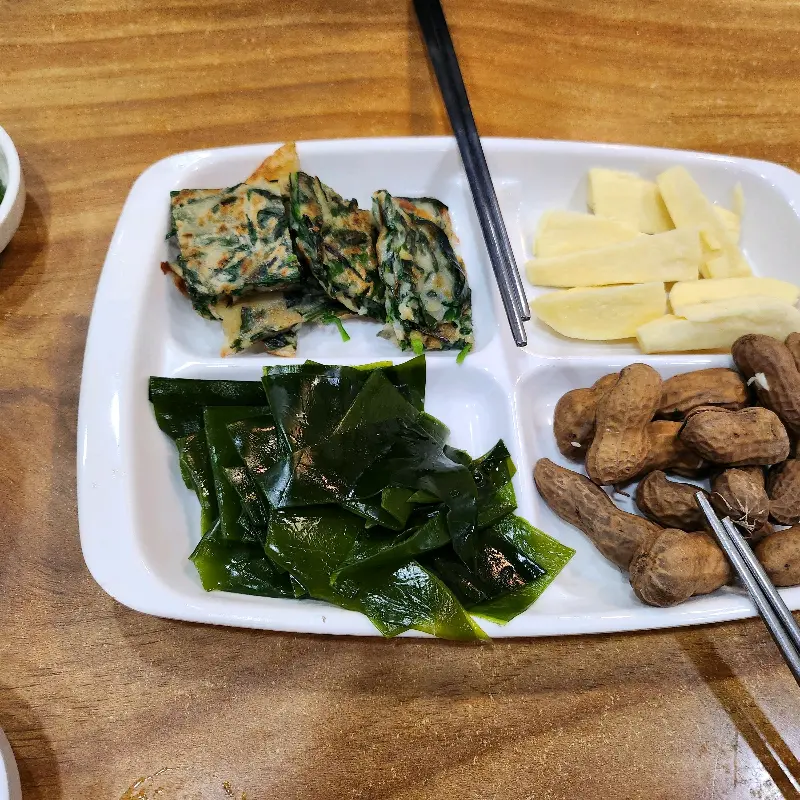 다채로운 기본 안주