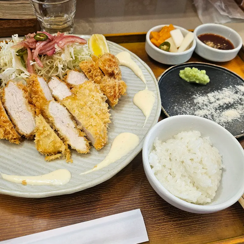 심카츠 토리카츠 정식