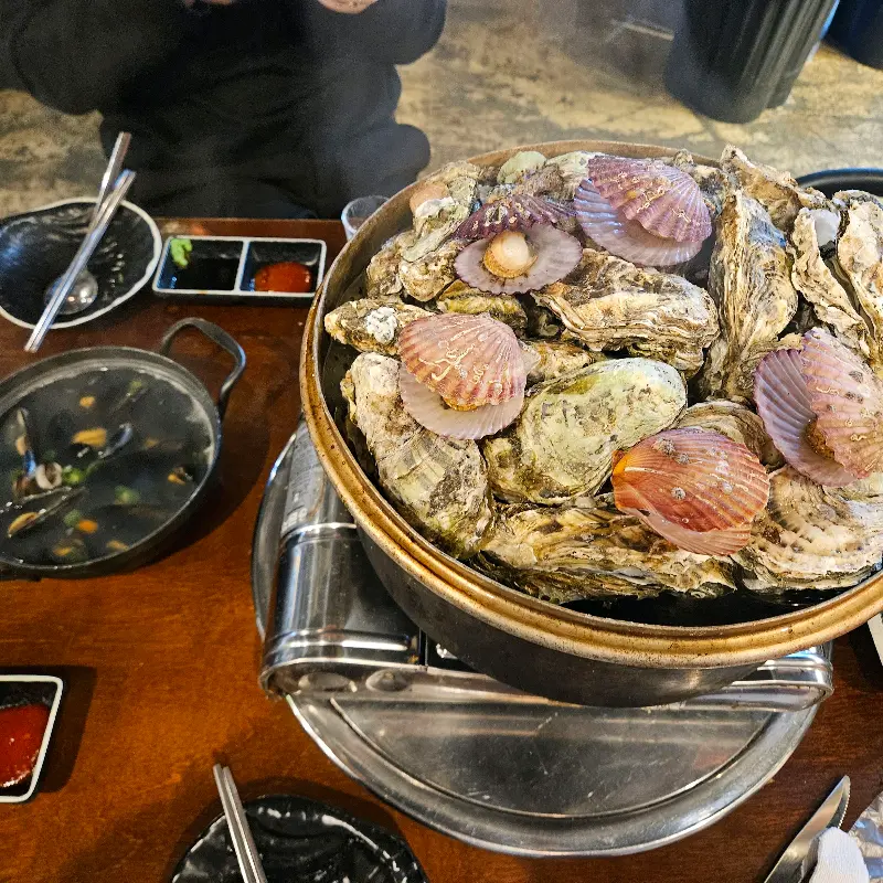 겨울 제철 석화찜