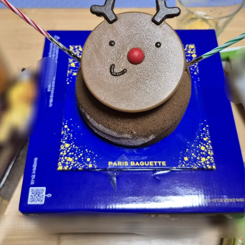 귀여운 디자인 케이크