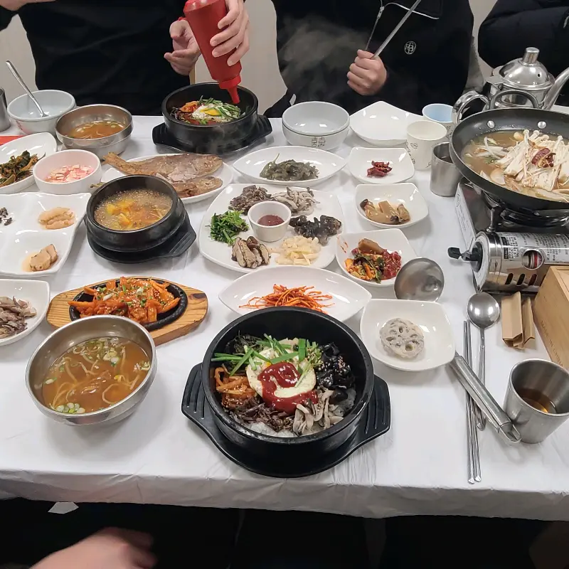 푸짐한 한 상 차림