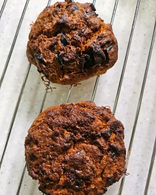 구워진 초코 스콘