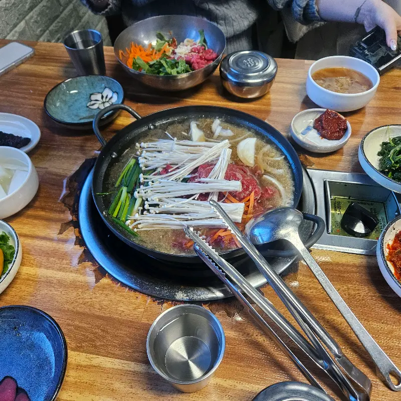 육회비빔밥