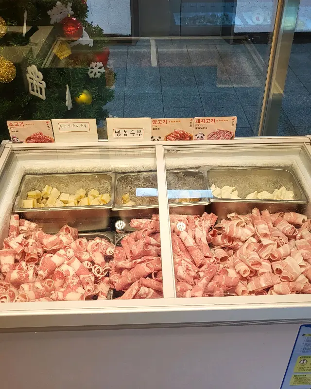 신선함이 느껴지는 고기 코너