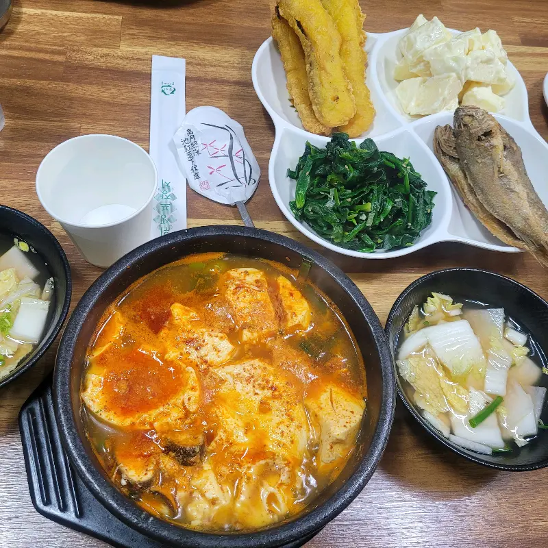 푸짐한 한 상 차림