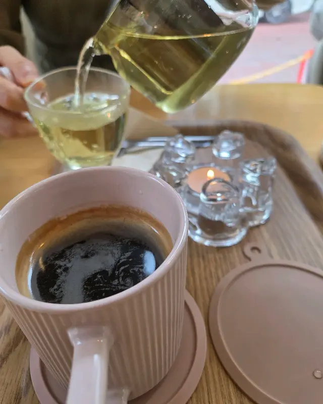 토텐케이크 내부 인테리어