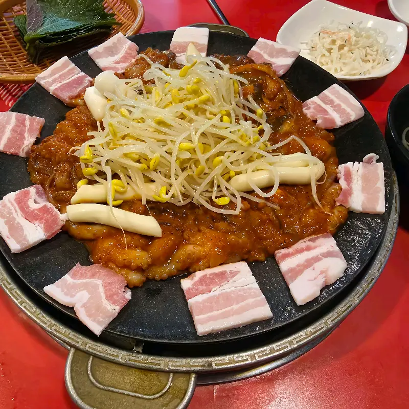 깻잎쌈에 싸먹는 쭈꾸미