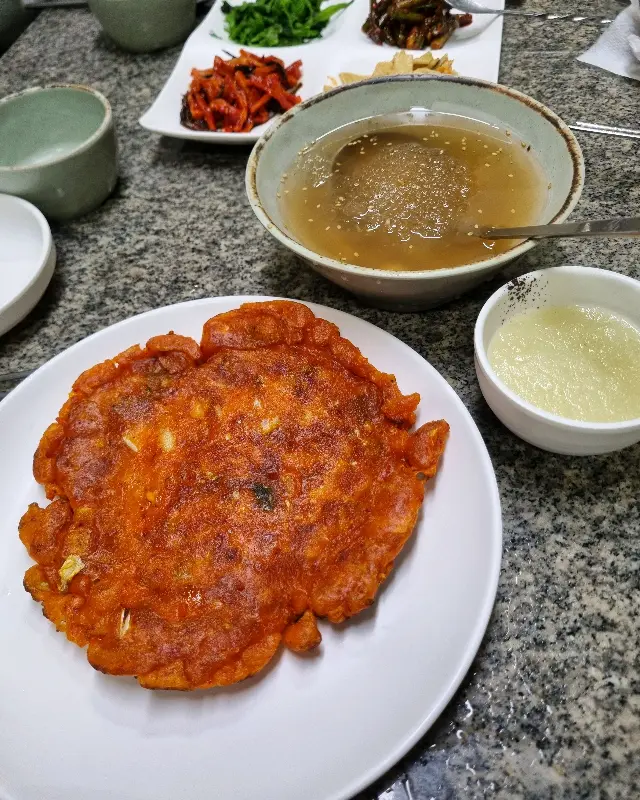 맛있게 익어가는 닭볶음탕