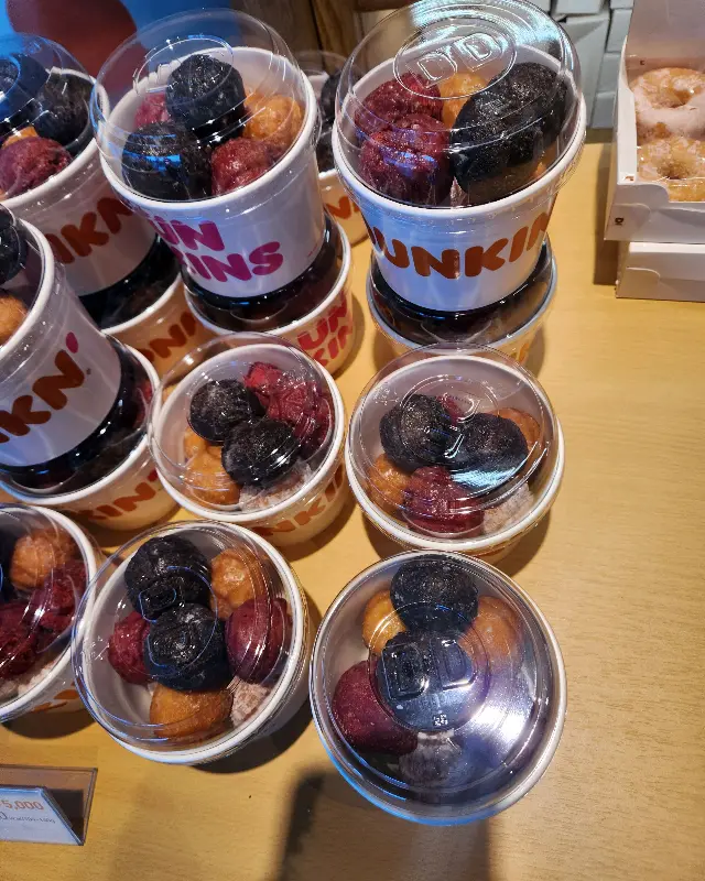 다양한 맛의 도넛