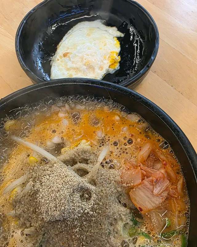콩시루 매장 외부