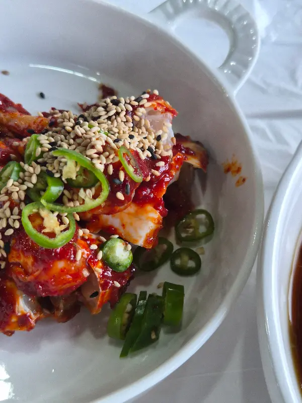 게딱지에 밥 비벼 먹기