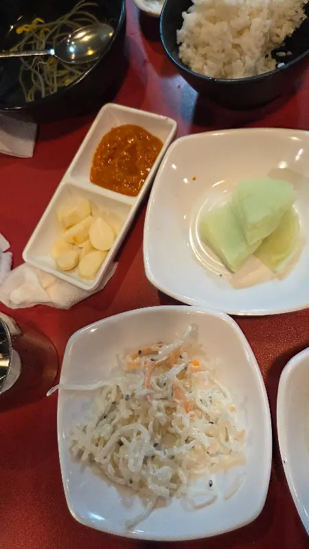 신화쭈꾸미 밑반찬