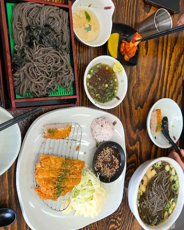 에배네도 모밀공방 한상차림