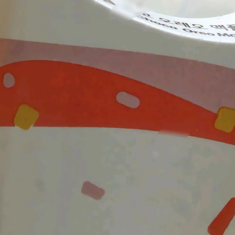 맥도날드 딸기 오레오 맥플러리