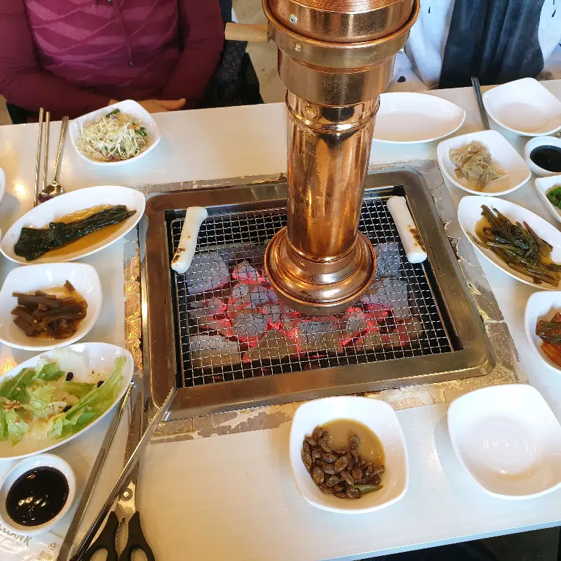 깔끔하고 쾌적한 매장 내부