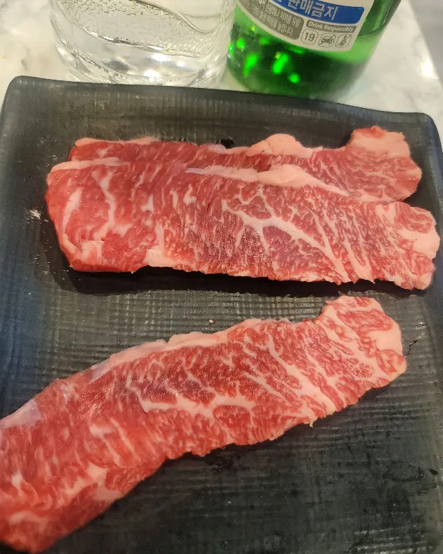 신선한 소고기의 자태